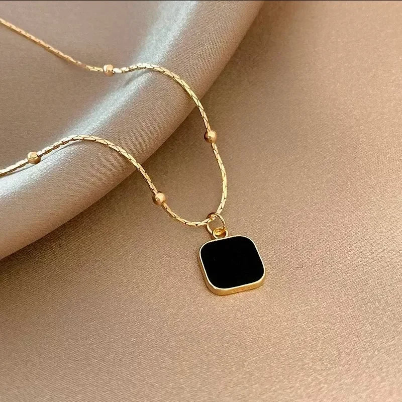 Black Pendant Choker | Black Pendant Necklaces | Charme En Pierre