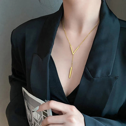 Clavicle Pendant for Women: Choker Necklace | Charme En Pierre