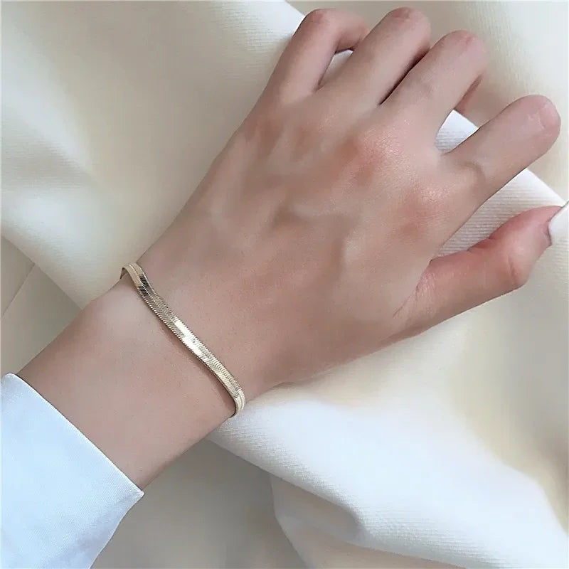 Imitation Pearl Stretchable Bracelet for Women Personalized Fashion