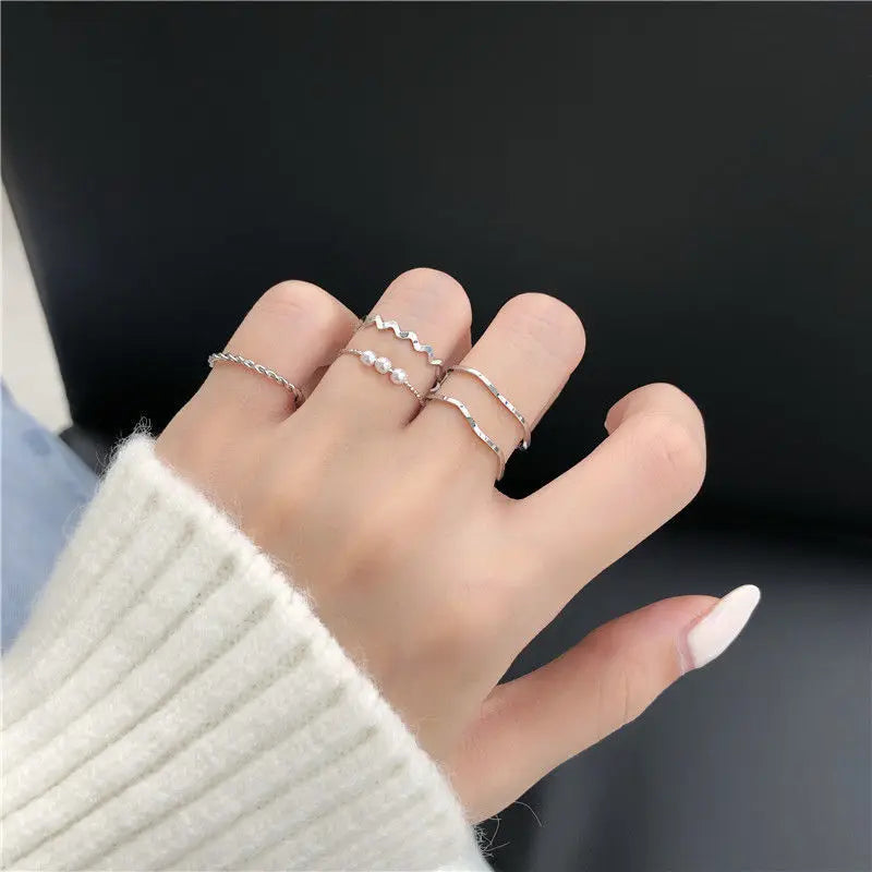 Style Simple Three Pearl Wavy Combination Ring Net Red Tail Jewelry