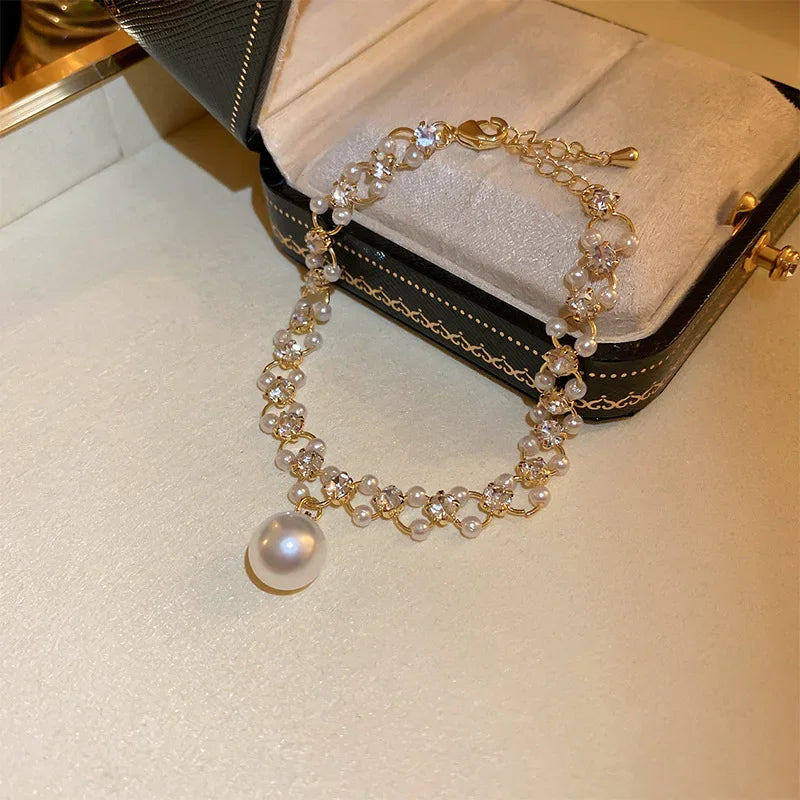 Imitation Pearl Stretchable Bracelet for Women Personalized Fashion