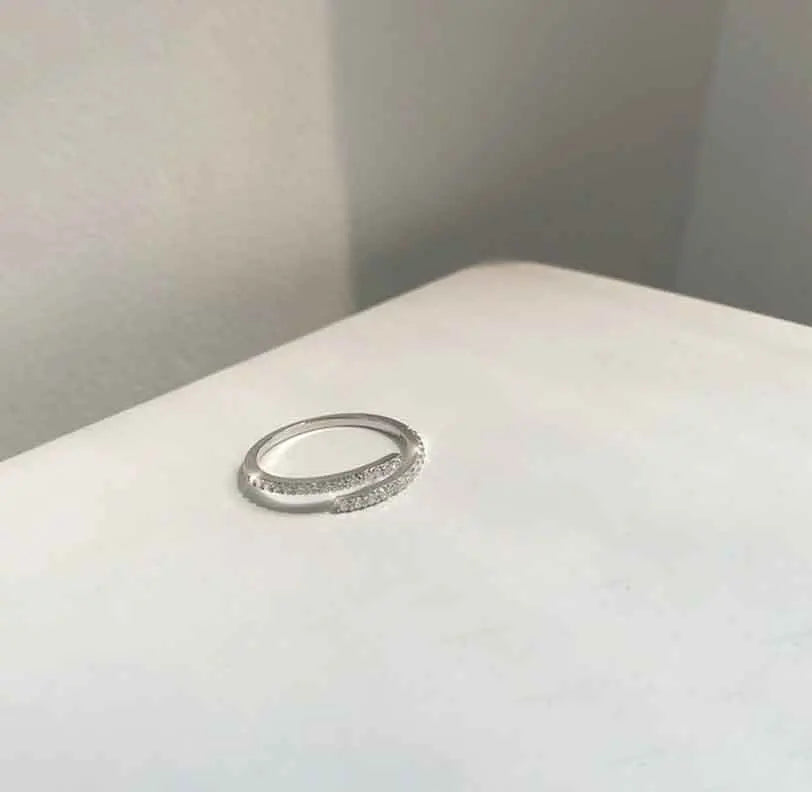 Thin Wedding Rings | Minimalist Thin Rings | Charme En Pierre