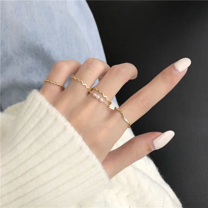 Style Simple Three Pearl Wavy Combination Ring Net Red Tail Jewelry